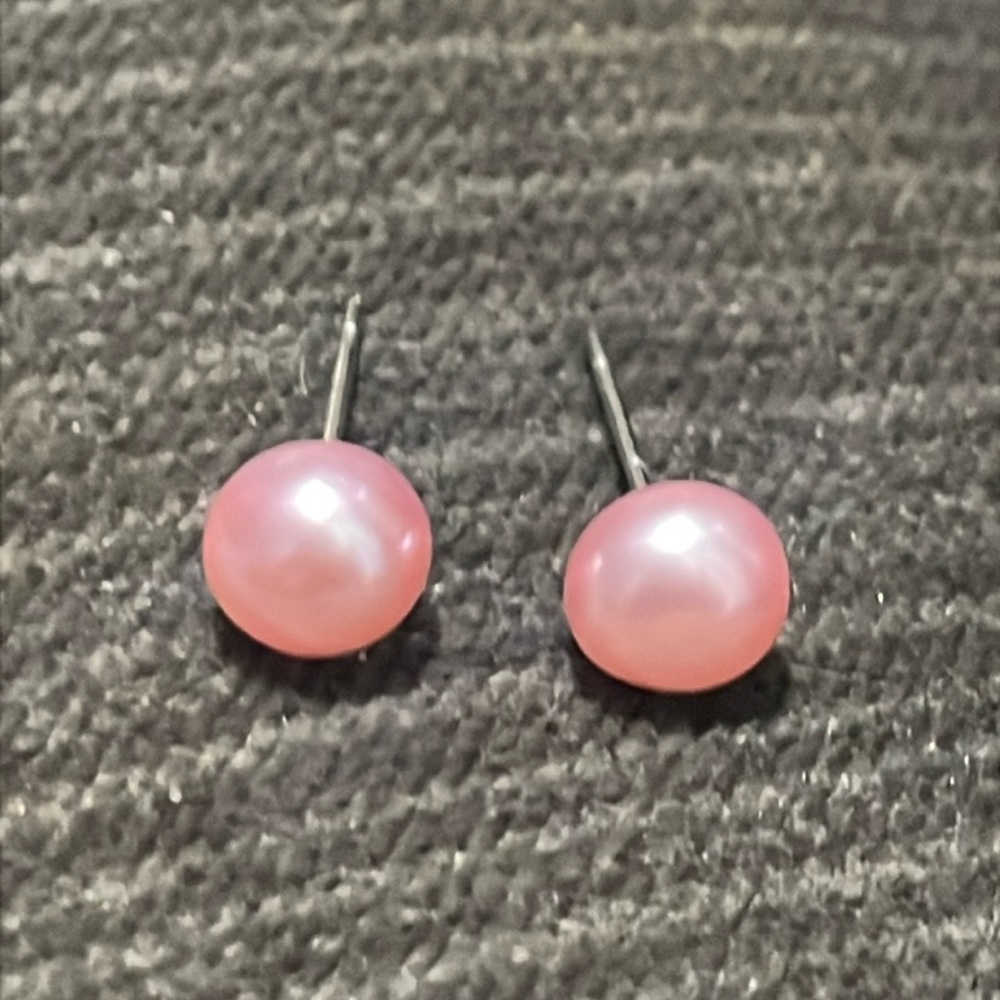 REAL PEARL EARRINGS pink studs baroque pearls Barbiecore 5-6mm